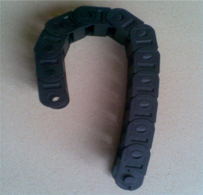 鑄造機械全封閉式塑料拖鏈 食品機械配件的精密守護者